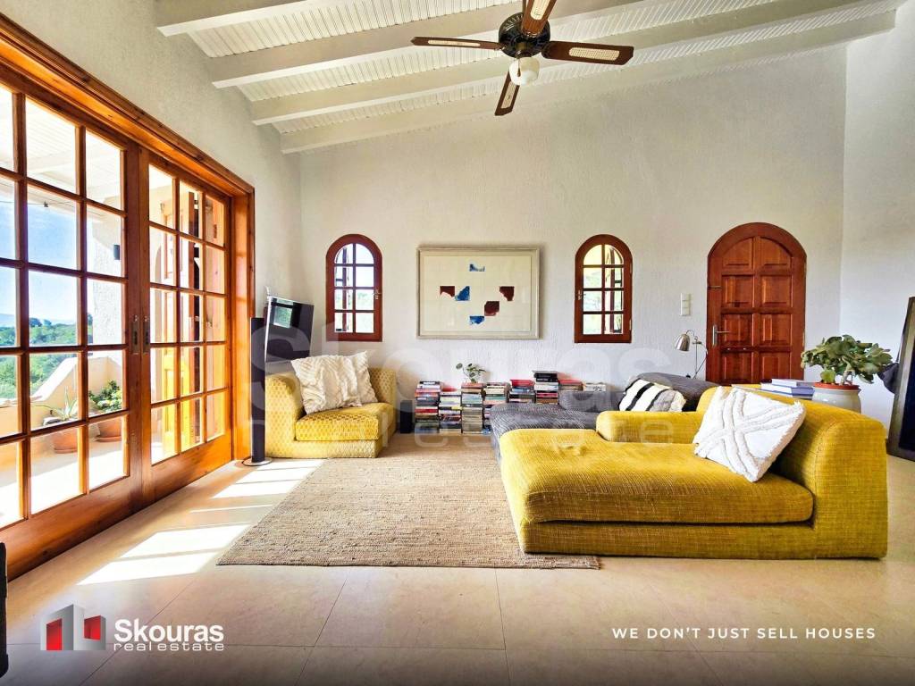 Εσωτερικοι χώροι