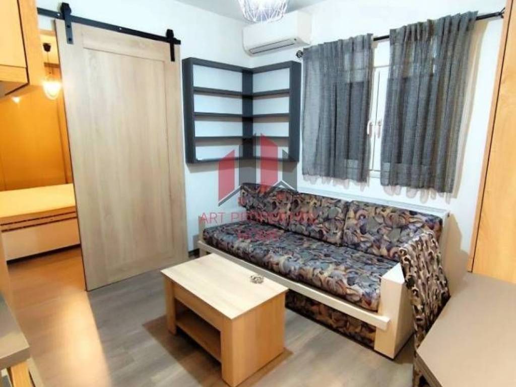 Γκαρσονιέρα