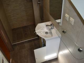 ΑΠΟΨΗ ΛΟΥΤΡΟΥ