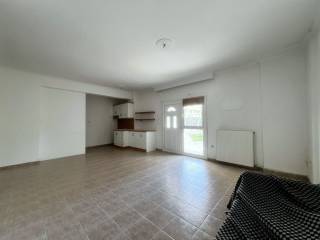 Καθιστικό και κουζίνα.