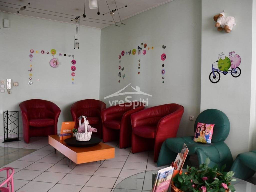 ΑΙΘΟΥΣΑ ΑΝΑΜΟΝΗΣ