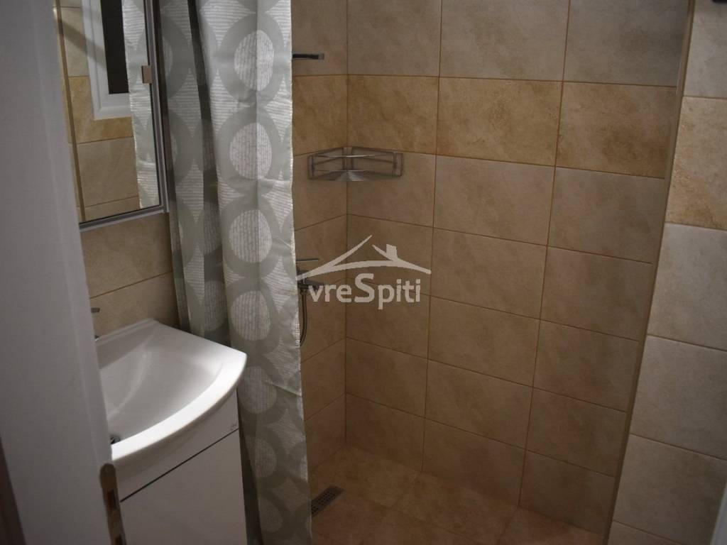 ΑΠΟΨΗ ΛΟΥΤΡΟΥ