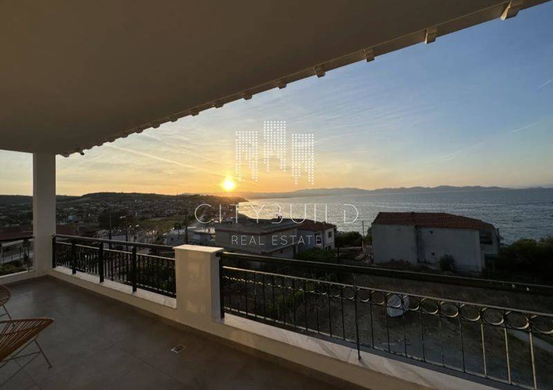 Θέα από μπαλκόνι