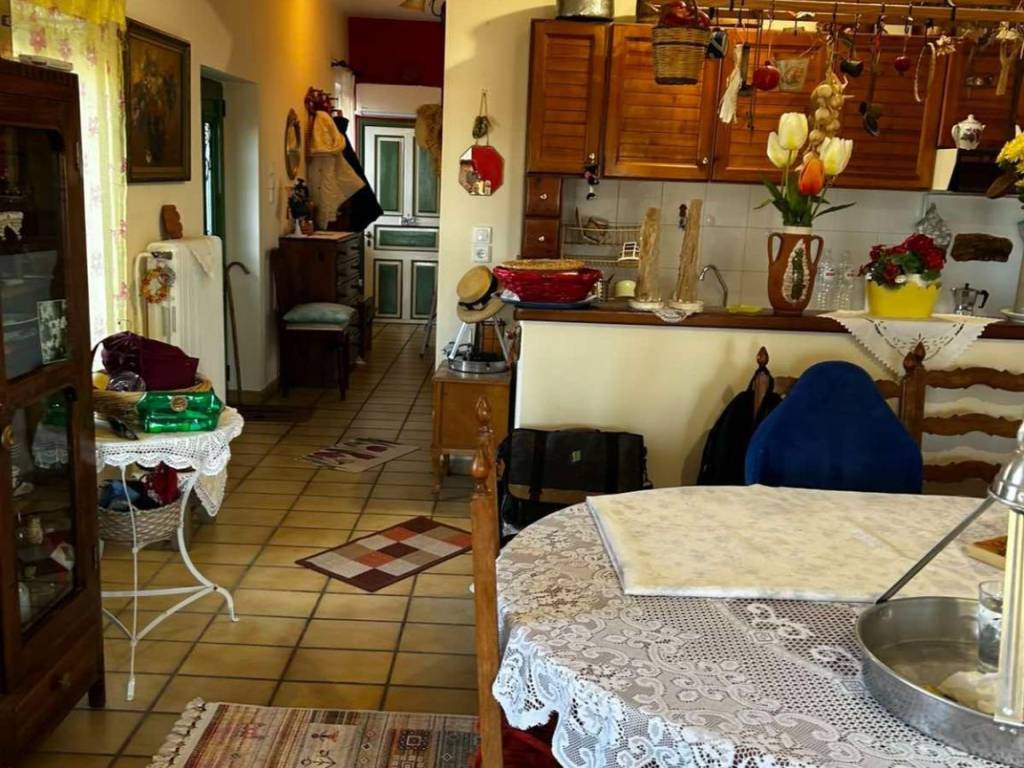 Fully renovated old stone house for sale