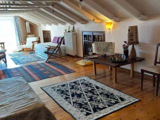 Fully renovated old stone house for sale