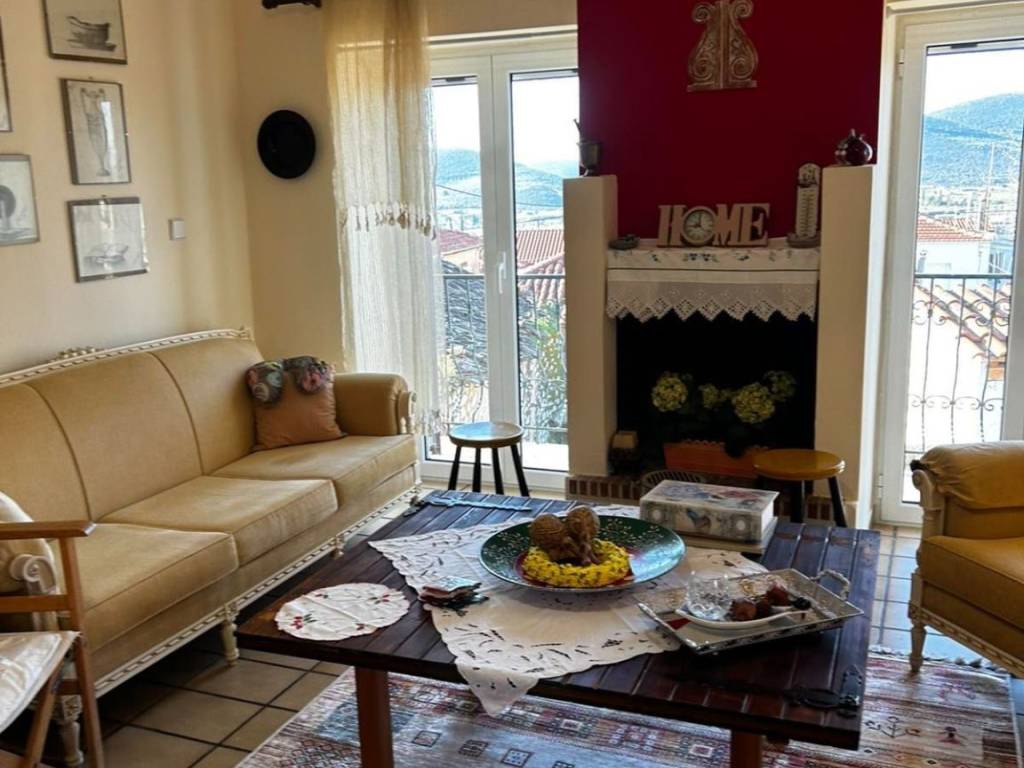 Fully renovated old stone house for sale