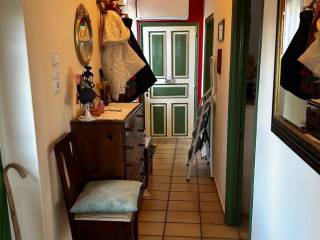 Fully renovated old stone house for sale