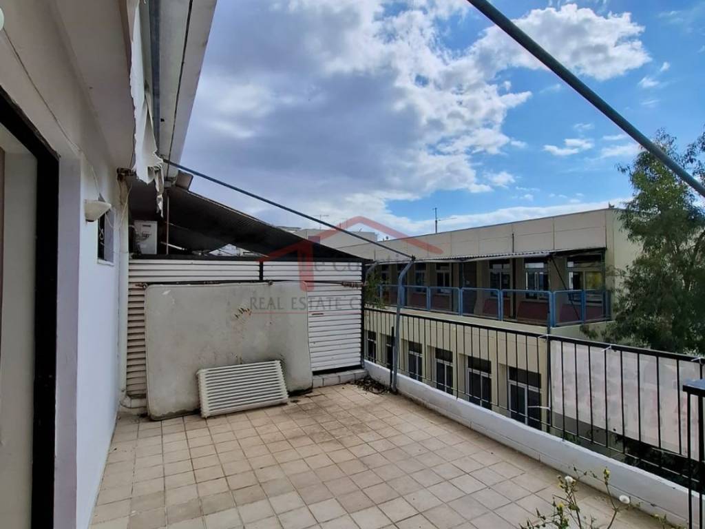 Θέα από μπαλκόνι