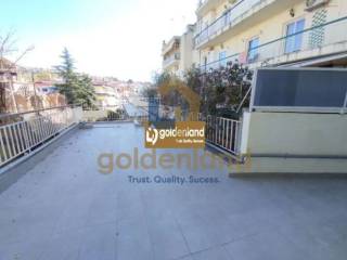 Θέα από μπαλκόνι