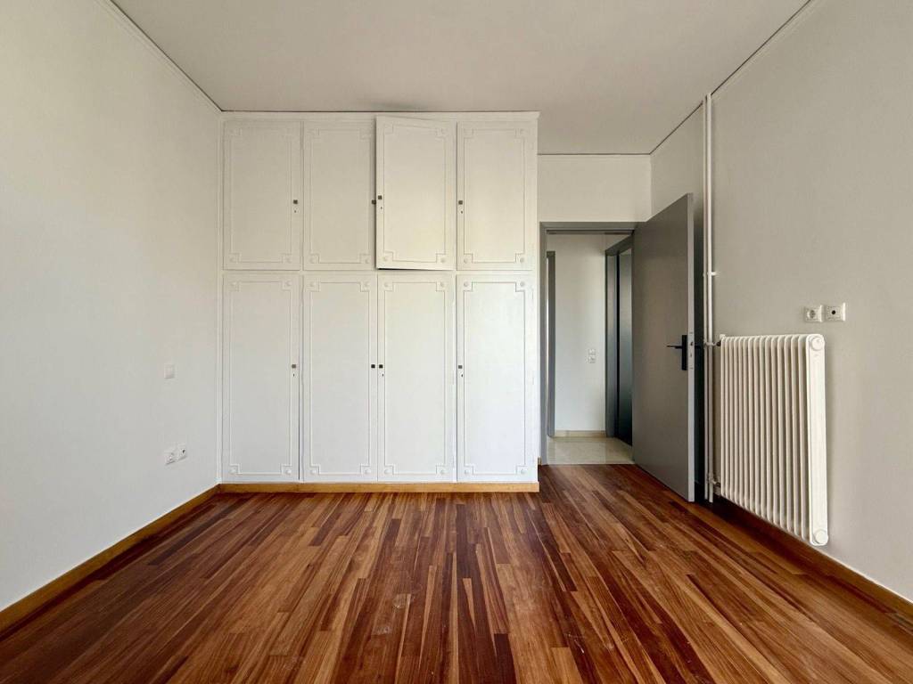 floisvos_residential_apartment_for_rent