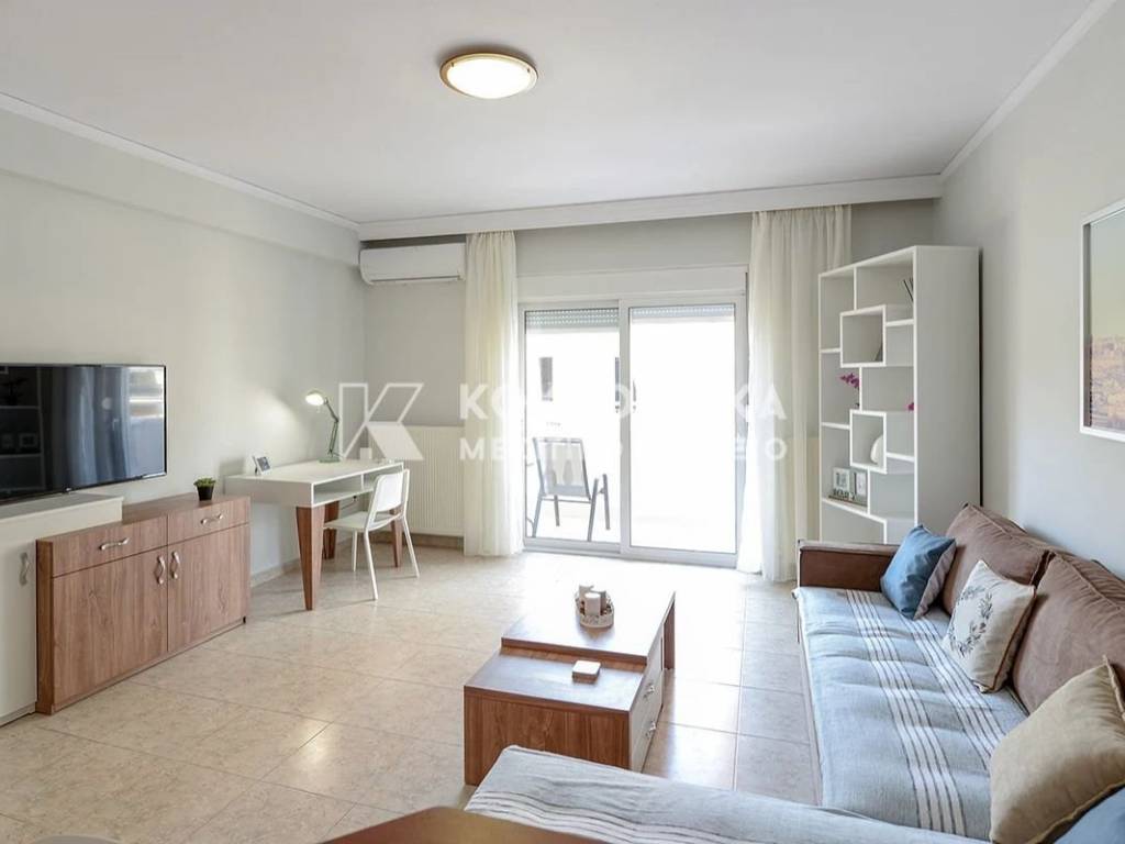 Σαλοκουζίνα