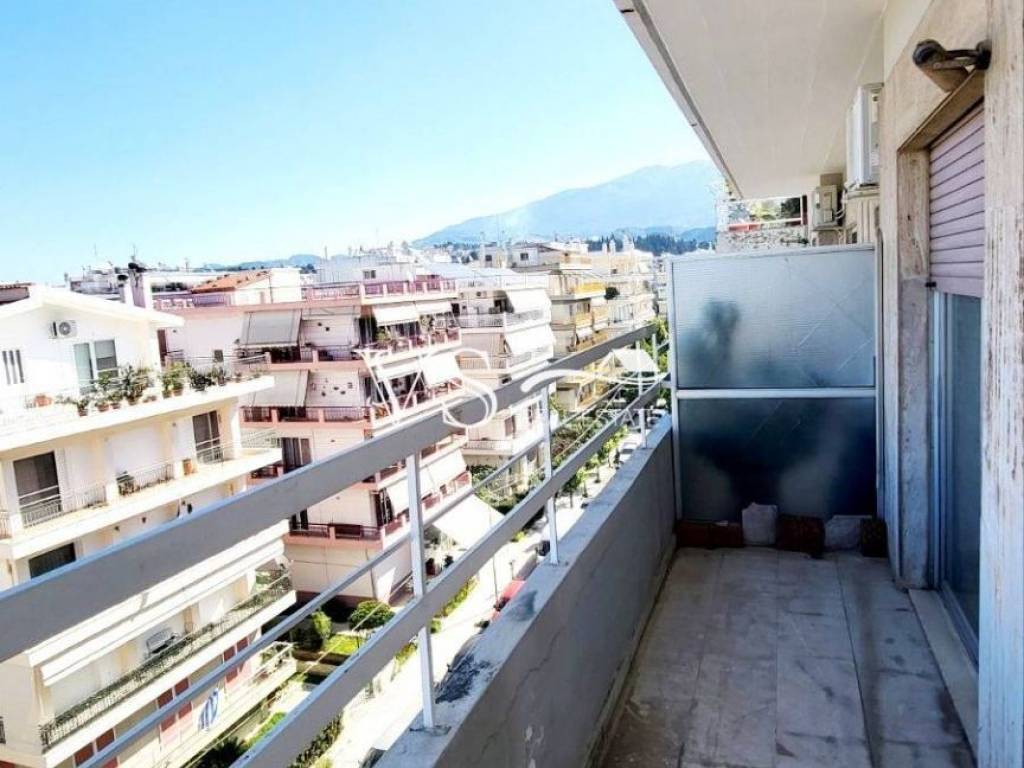 Θέα απο μπαλκόνι