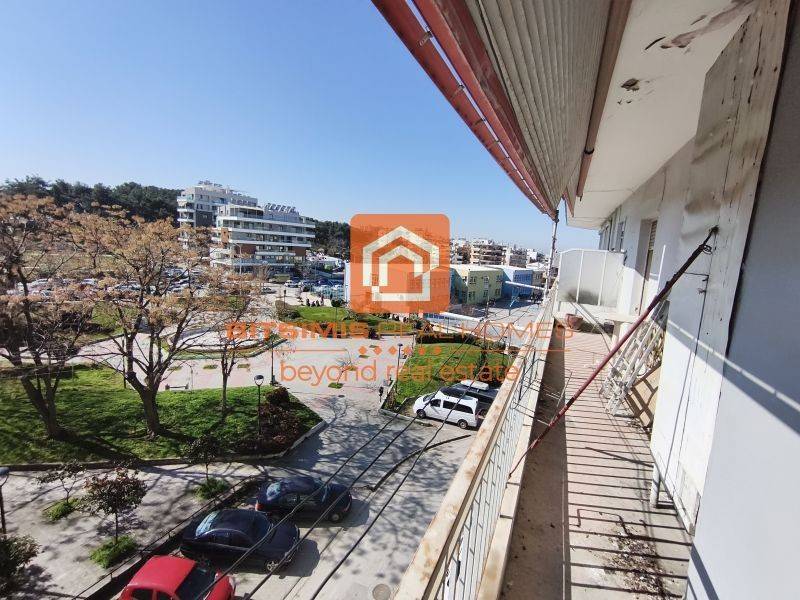 Θέα από μπαλκόνι