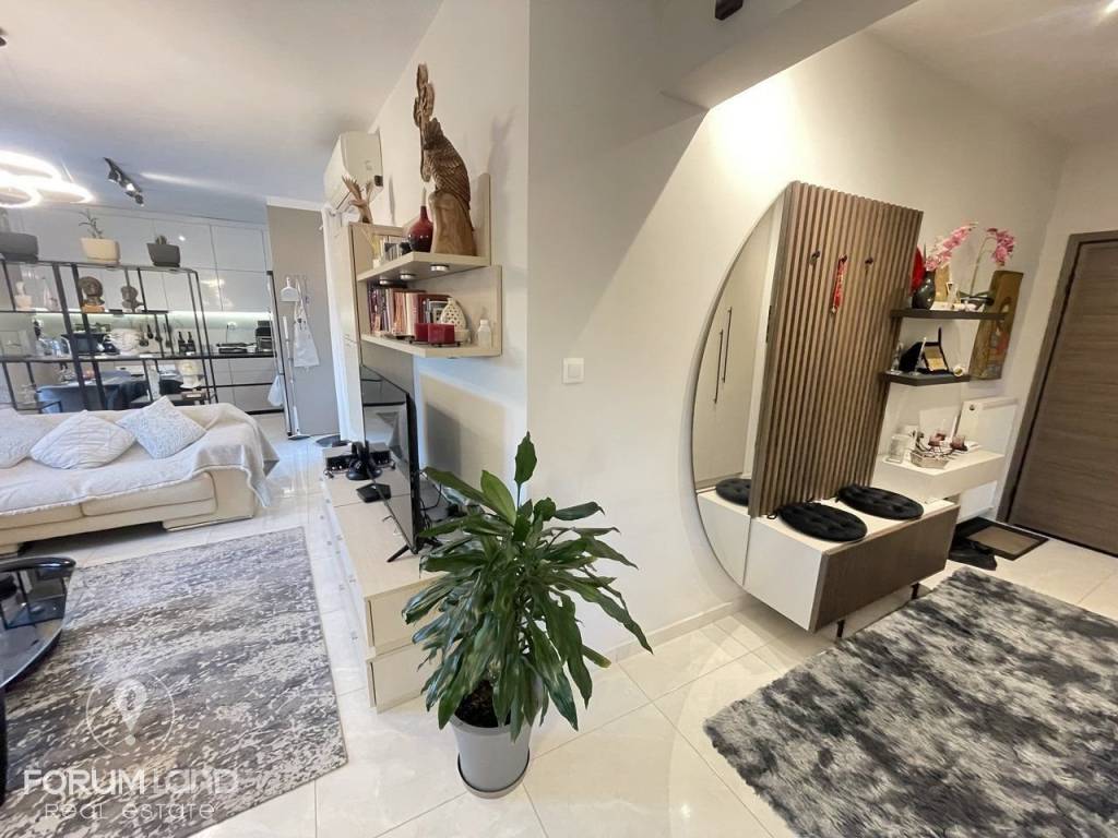 Forumland Real Estate, Σαλοκουζίνα