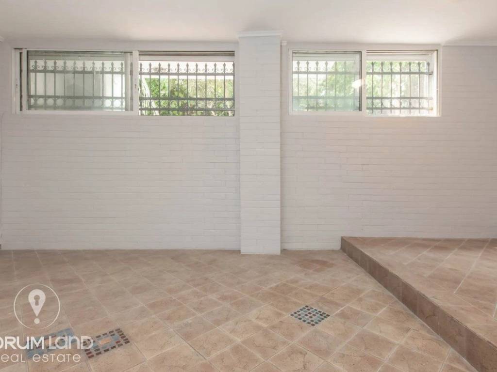 Forumland Real Estate, Σαλόνι με τζάκι