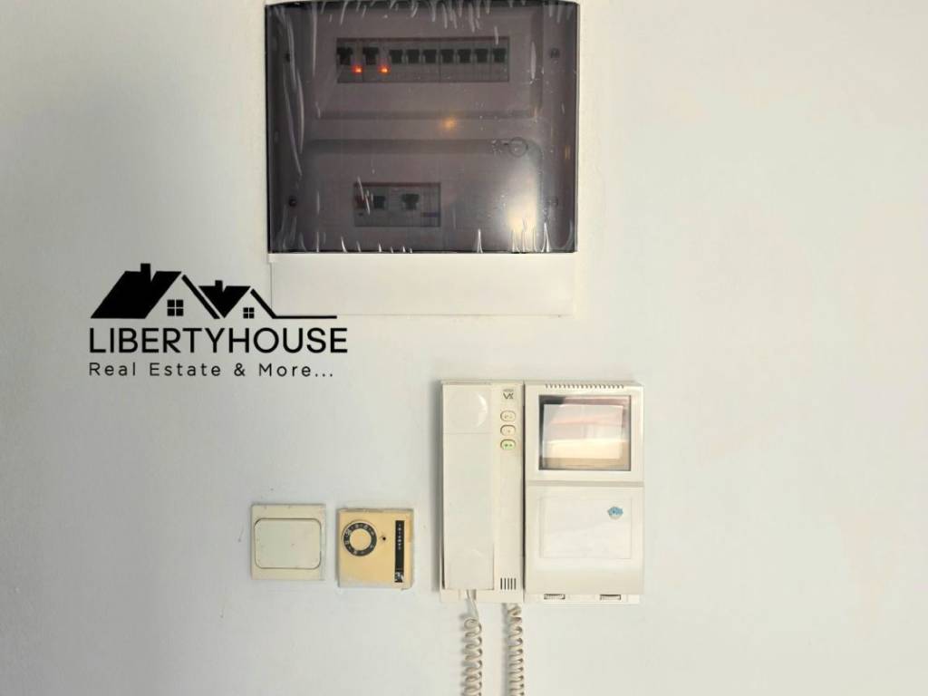 Kainoyrios elektrologikos pinakas &amp; thyroteleorase