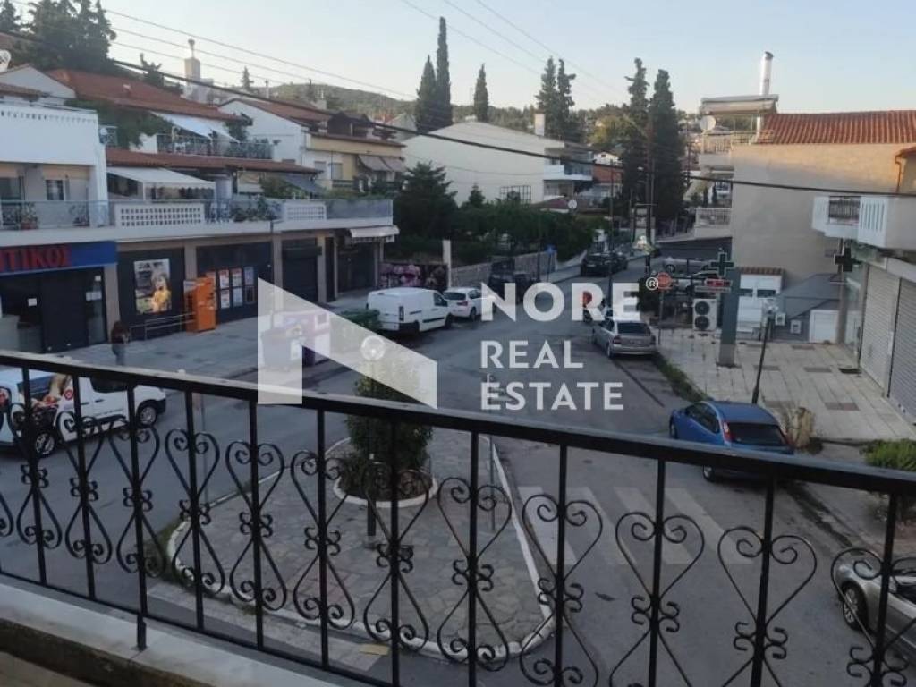 Θέα από μπαλκόνι