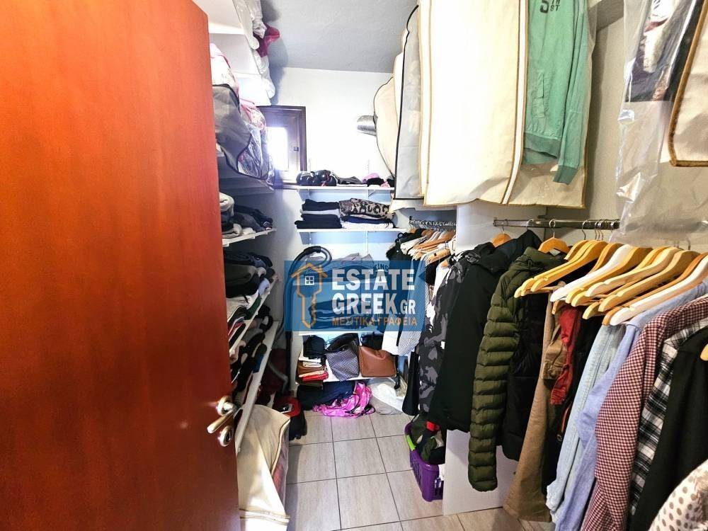 ★ Είναι 2 κατοικίες ανεξάρτητες ★ Πανοραμική θέα ★ Οικόπεδο 677τμ ★