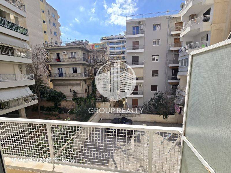 Θέα από μπαλκόνι