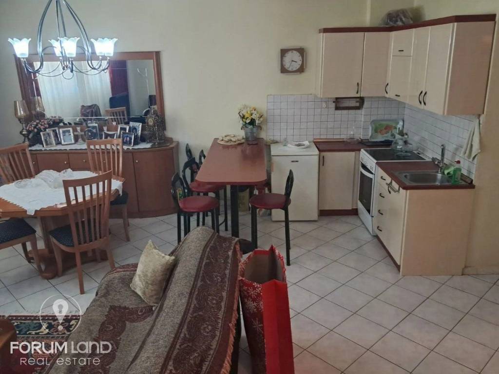 Forumland Real Estate, Σαλοκουζίνα