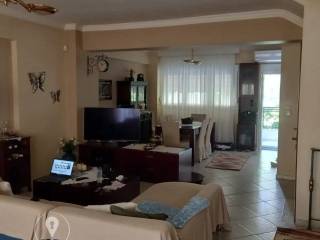 Forumland Real Estate, Σαλοκουζίνα