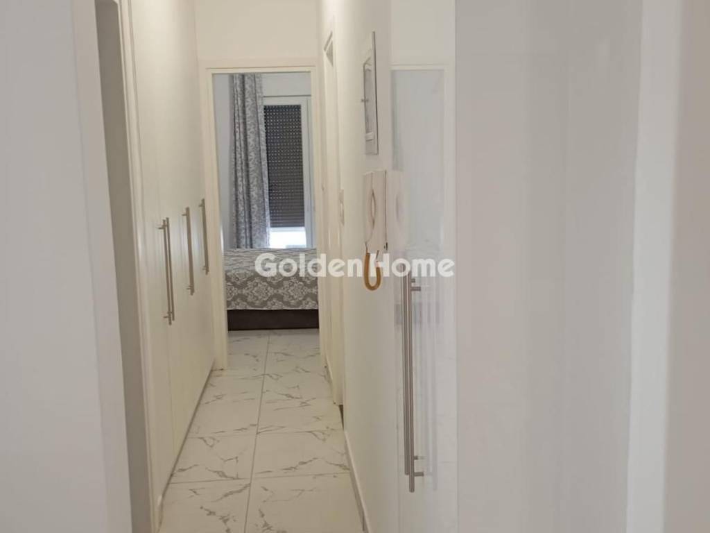 Χολ - Διάδρομος