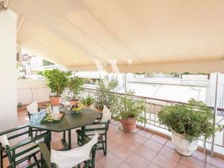 Θέα από μπαλκόνι