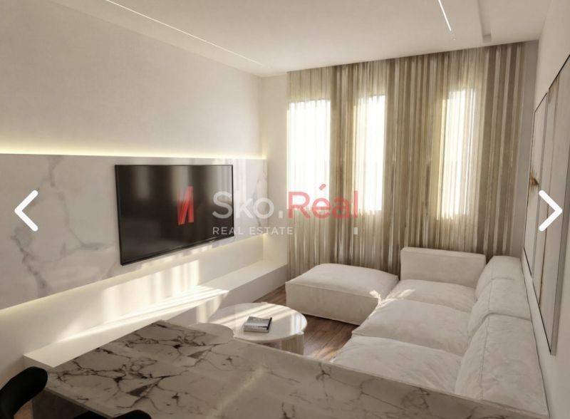 ΦΩΤΟΡΕΑΛΙΣΤΙΚΑ