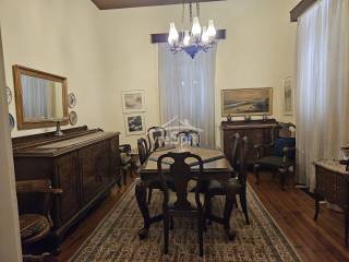 ΕΣΩΤΕΡΙΚΗ ΑΠΟΨΗ