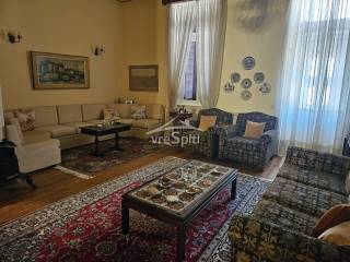 ΕΣΩΤΕΡΙΚΗ ΑΠΟΨΗ