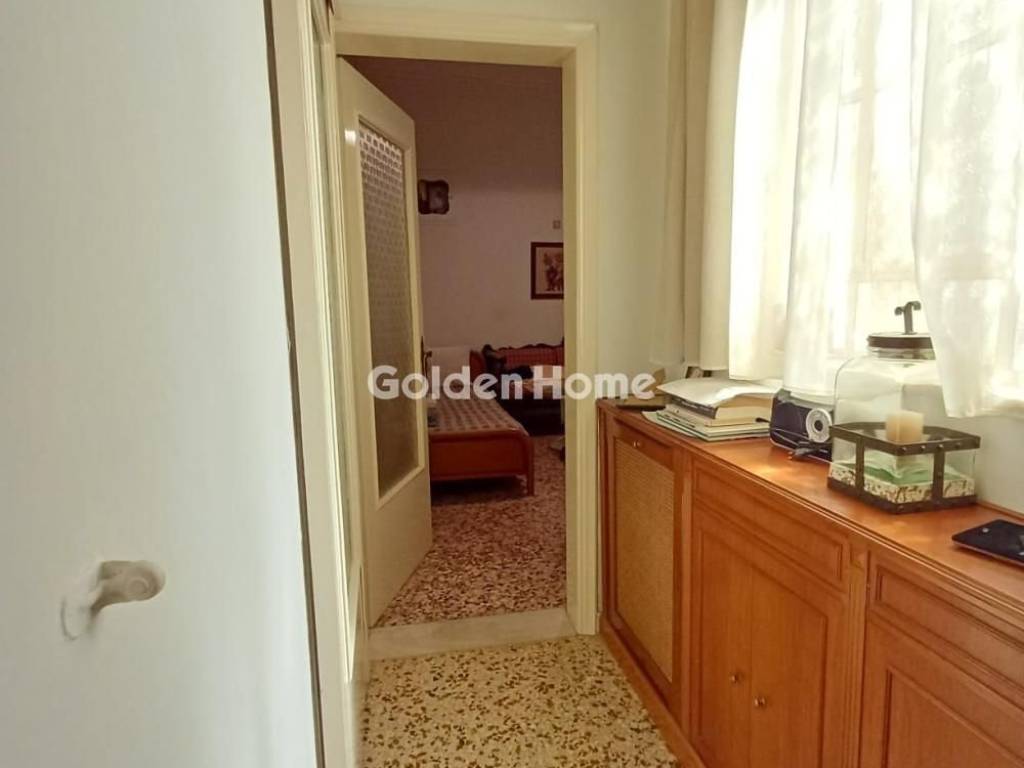 Χολ - Διάδρομος