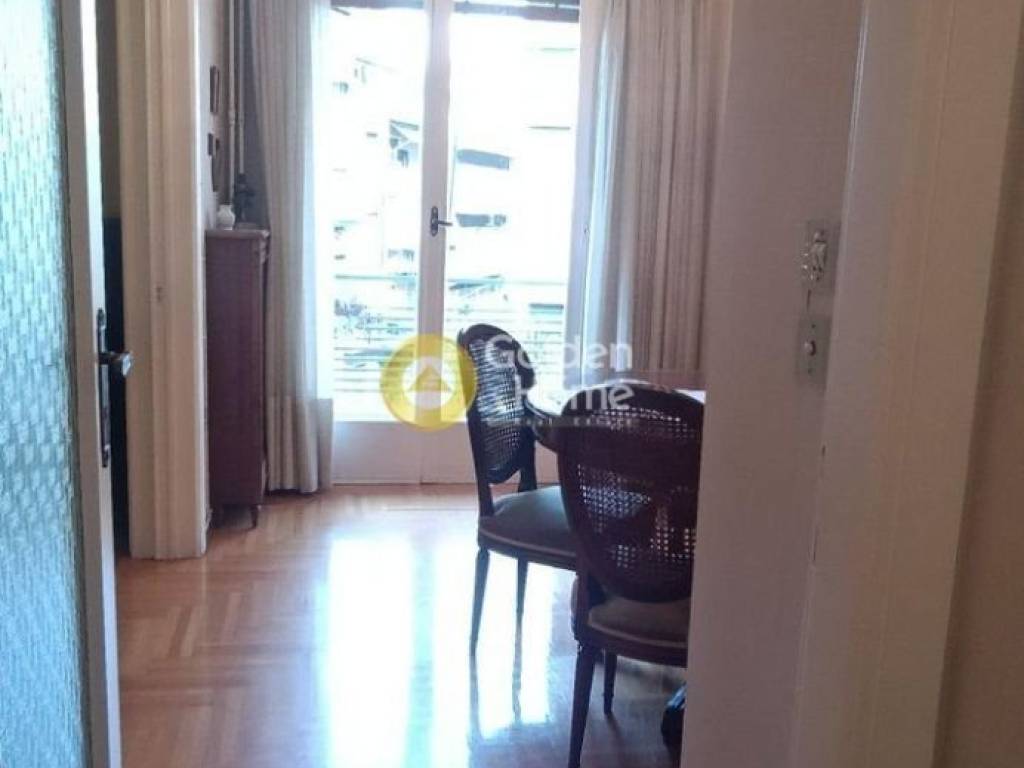 Χολ - Διάδρομος