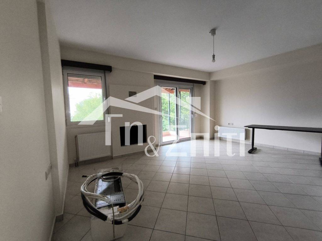 Σαλοκουζίνα