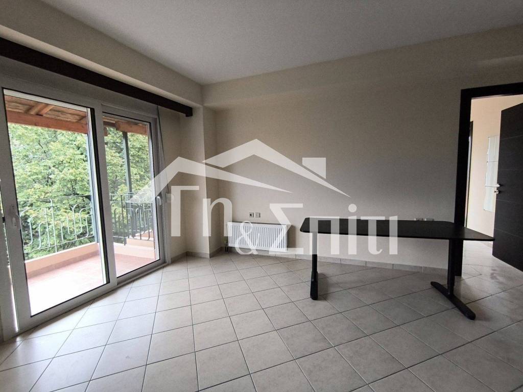 Σαλοκουζίνα