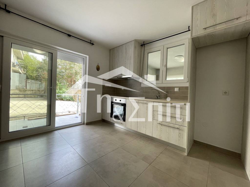 Σαλοκουζίνα