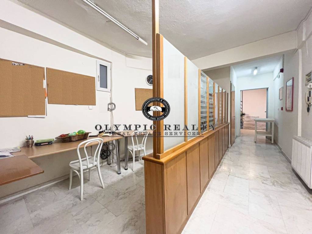 Εσωτερικοι χώροι