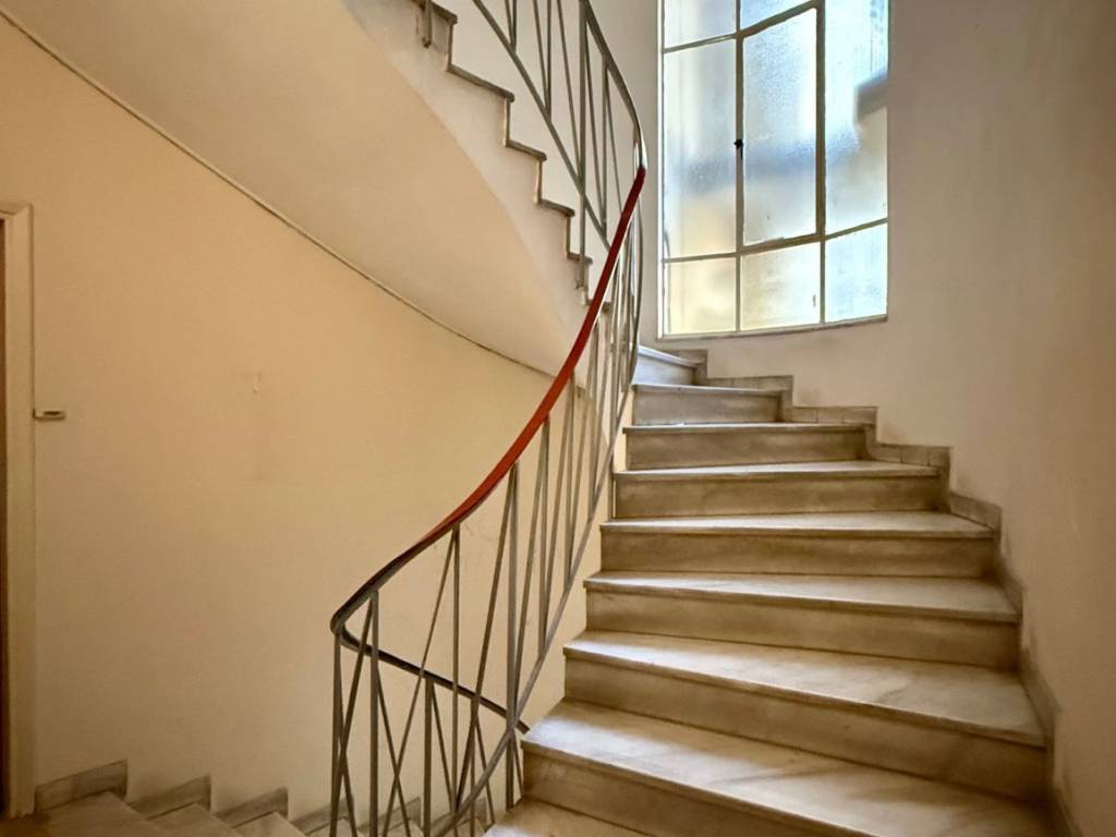 platia_kipselis_residential_apartment_for_rent