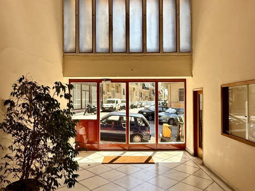 platia_kipselis_residential_apartment_for_rent