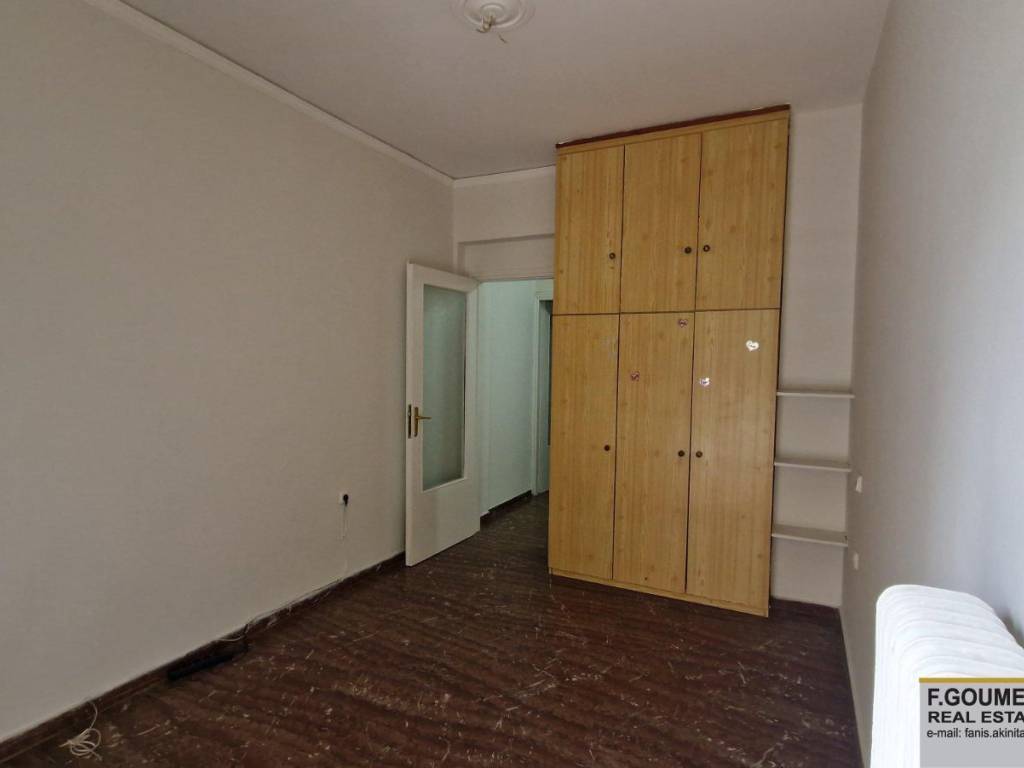 Υ/Δ ΜΠΡΟΣΤΑ