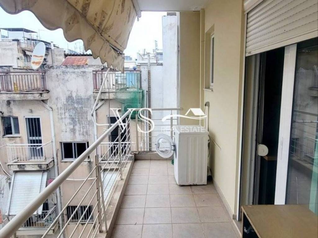 Θέα απο μπαλκόνι