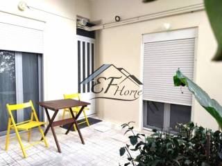 Εξωτερικά διαμορφωμένο χώρο 