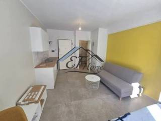 Ενιαίος χώρος κουζίνα-σαλόνι-υπνοδωμάτιο