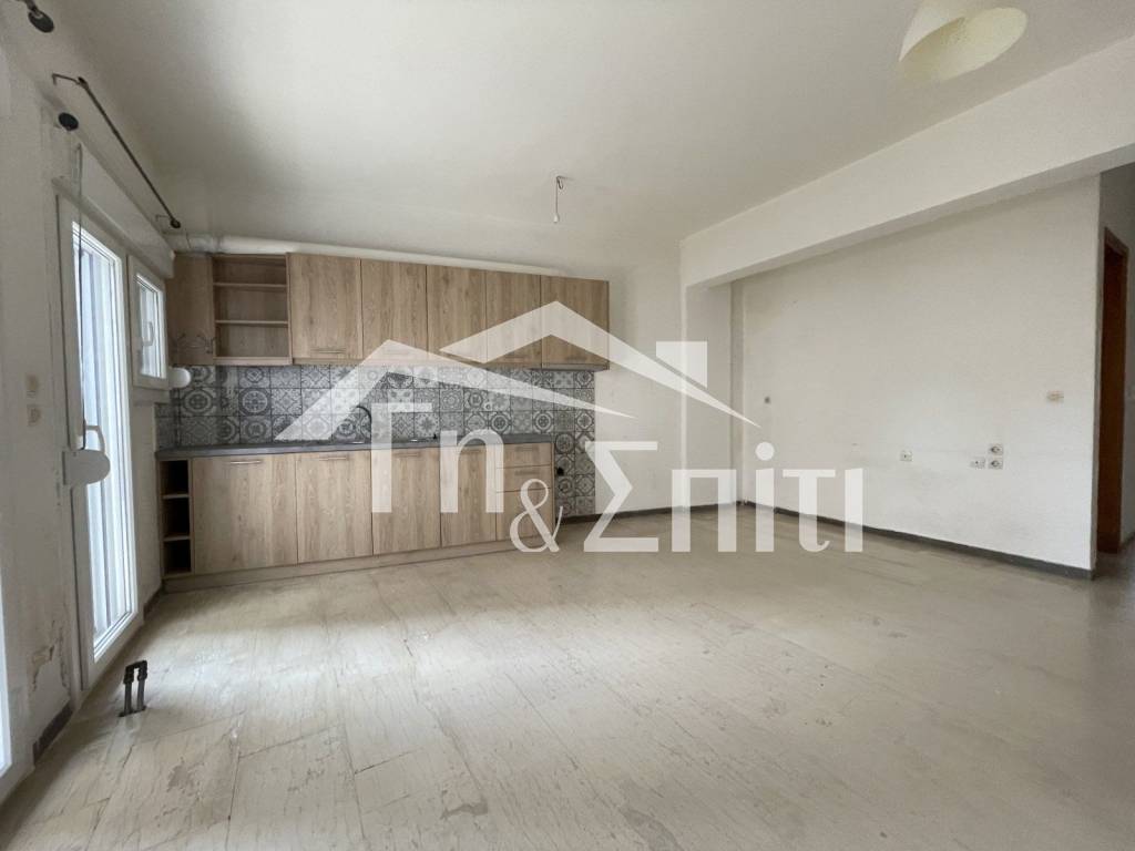 Σαλοκουζίνα