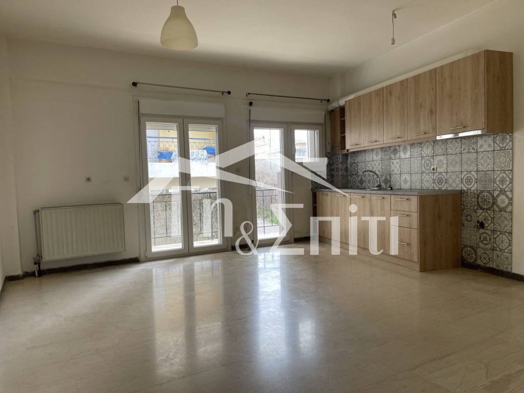 Σαλοκουζίνα