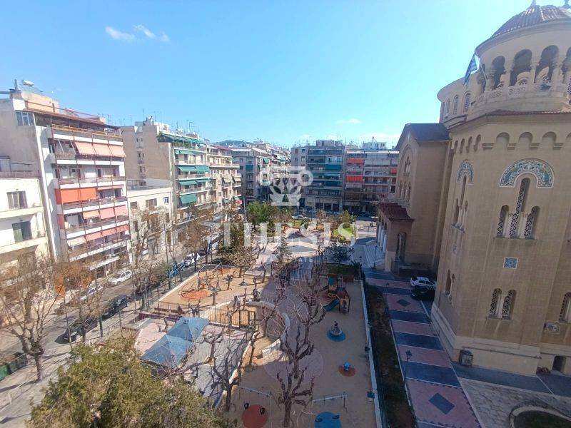 Θέα από μπαλκόνι