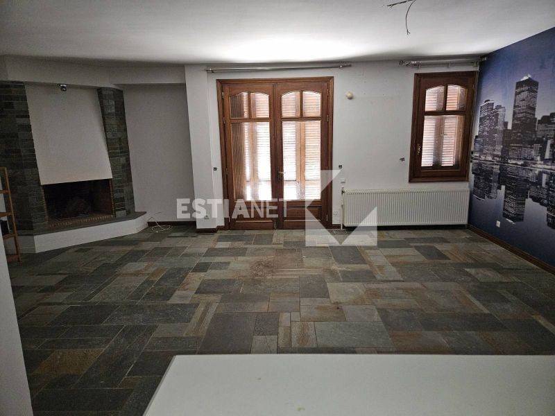 Σαλοκουζίνα