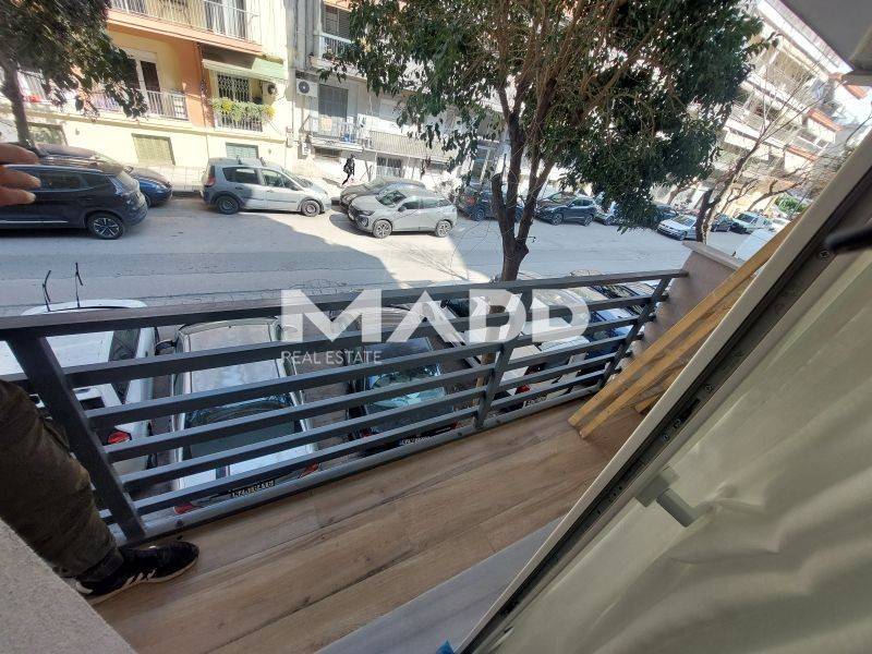 Θέα από μπαλκόνι