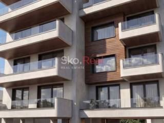 ΦΩΤΟΡΕΑΛΙΣΤΙΚΑ