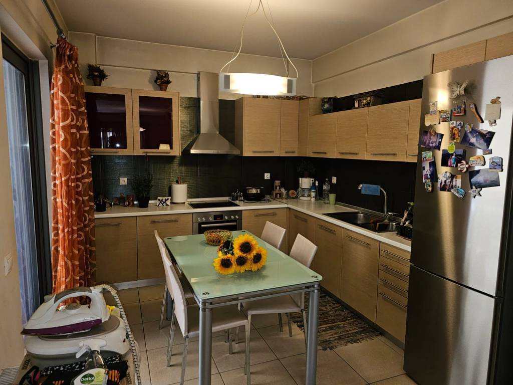 Luxuriously constructed maisonette