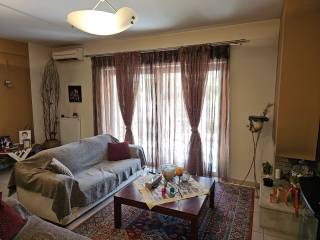 Luxuriously constructed maisonette